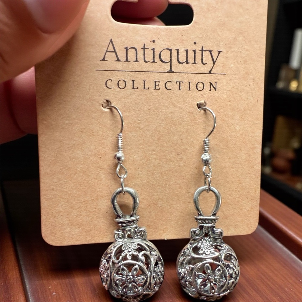 Antiquity Collection dangle  Earrings